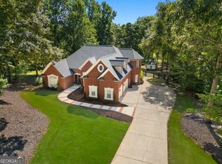 1156 Lexington Ridge Rd, Hoschton, GA 30548