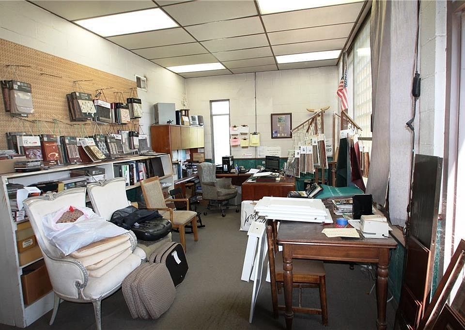 2nd image of 260 Commerce Dr