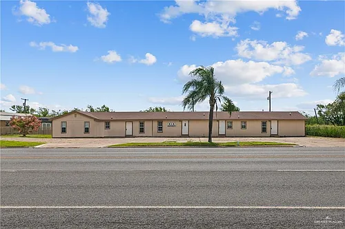 801 S FM 1015 Photo 1