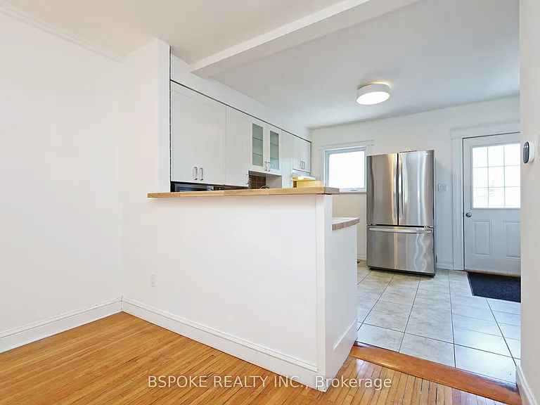 21 Curzon St — Photo 8