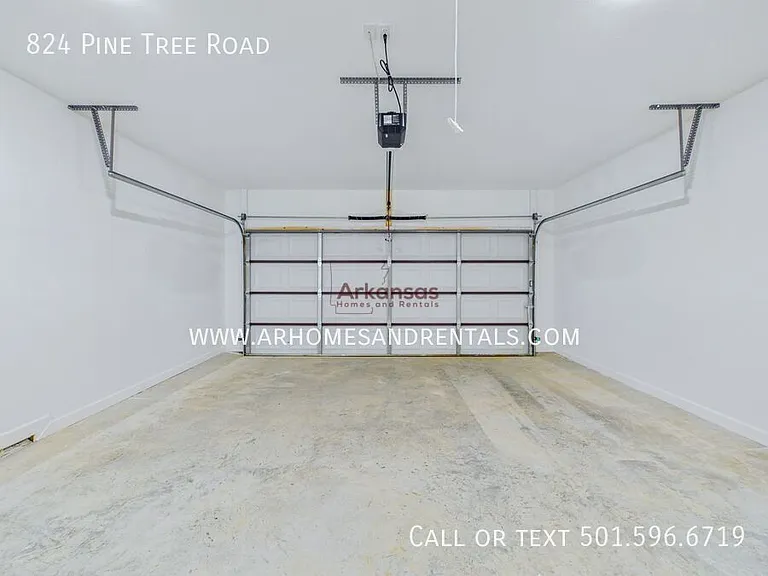 824 Pine Tree Rd — Photo 13