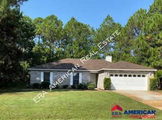 2365 Hemlock Dr, Navarre, FL 32566