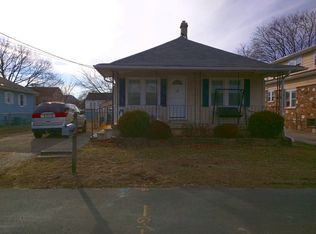 187 Chinnick Ave, Hamilton, NJ 08619