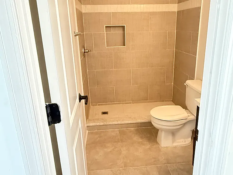 519 Coronation Dr #519 — Photo 7