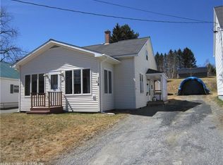 118 Center St, Van Buren, ME 04785