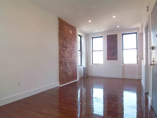 Rented by City Connections Realty | media 31