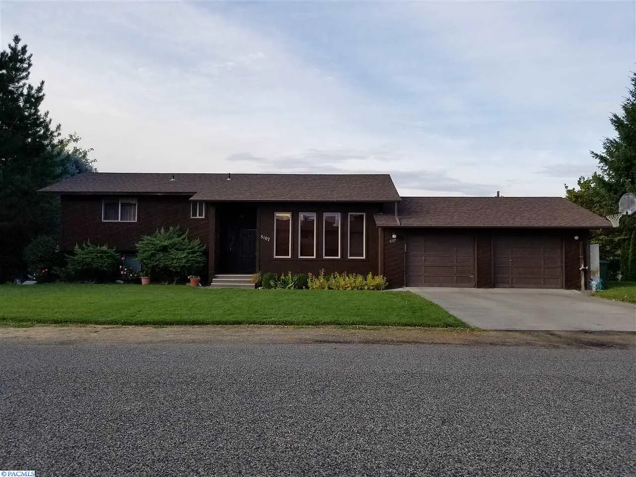 5107 W Livingston Rd photo 1