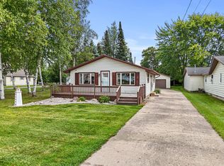 831 Iroquois Ave, Prudenville, MI 48651