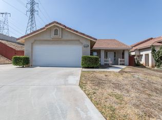 11362 Windcrest Dr, Fontana, CA 92337