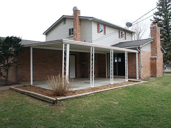 backyard with covered patio