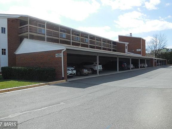 Covered parking for building residents - each unit is assigned one space. Ample extra parking is around the corner.