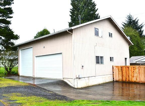 5th image of 9917 NE 23rd Ave