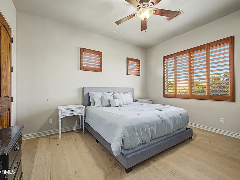 14598 E Corrine Dr — Photo 37