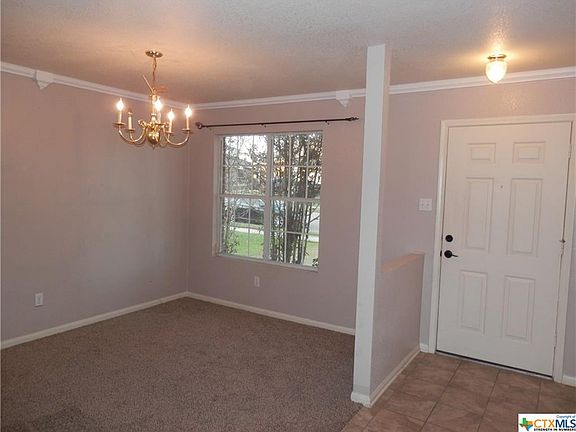 3rd image of 3306 Bull Run Dr
