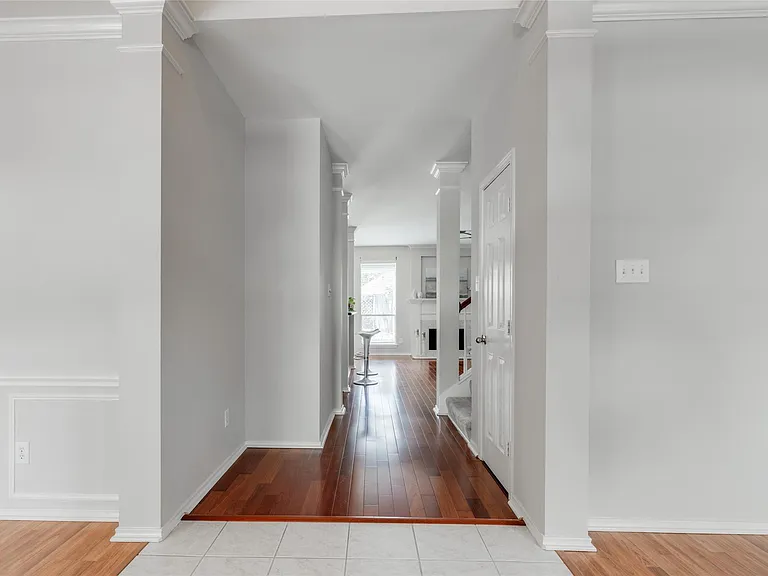 12414 N Shadow Cove Ln — Photo 8