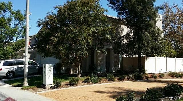 2nd image of 901 Cimarron Ln
