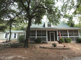 144 Pullman Rd, La Vernia, TX 78121