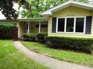 1920 Niva Ct, Waukegan, IL 60087