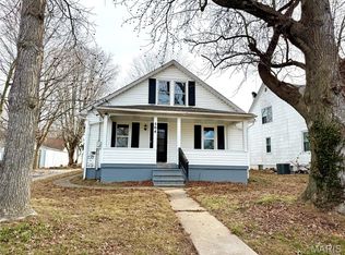 504 1st St, Evansville, IL 62242