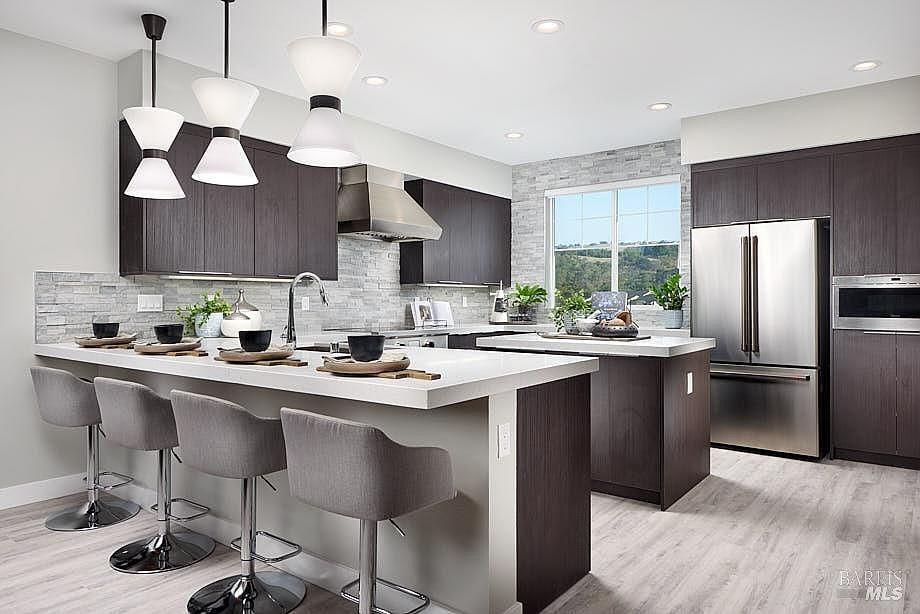 2nd image of 438 Semillon Lane