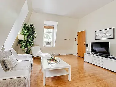 88 Cedar St #3 — Photo 1