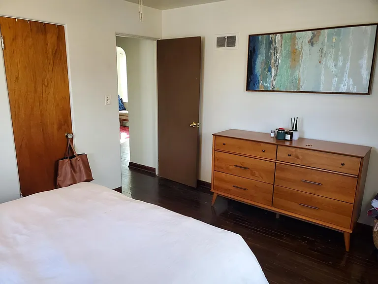 West bedroom