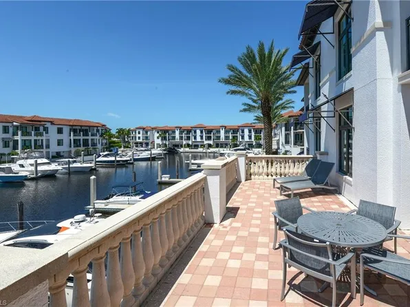 1500 5th AVE S #2-212, NAPLES, FL 34102