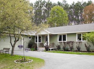 10226 Deerpath N, Traverse City, MI 49685