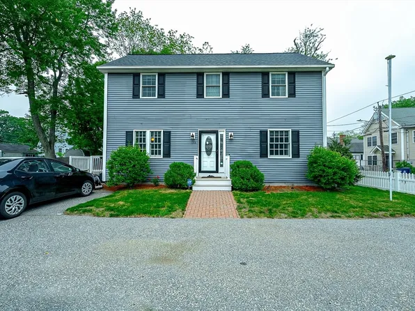 139 Grove Ave, Wilmington, MA 01887