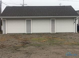 2007 Ellsworth Dr, Lakeside Marblehead, OH 43440