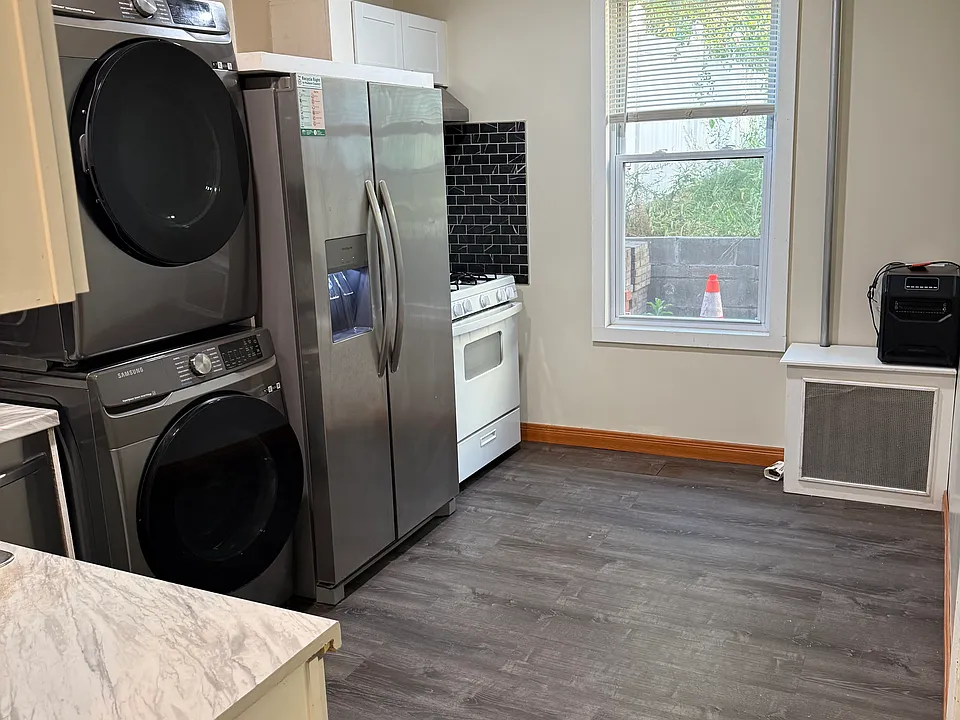 30 Logan Ave #1