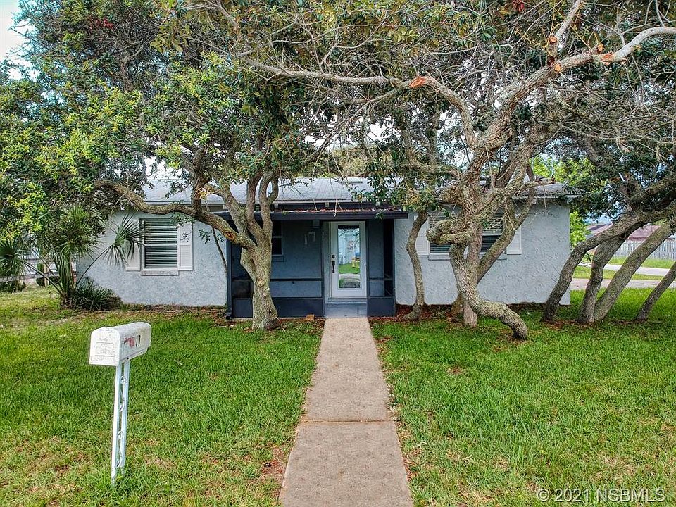 1st image of 17 Ocean Breeze Cir