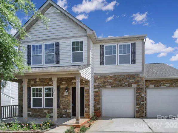 5123 Meanna Dr, Clover, SC 29710
