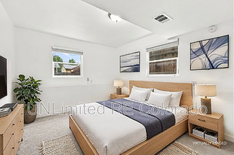 4 bed, 2.0 bath, 1728 sqft, $2,650 — Photo 3