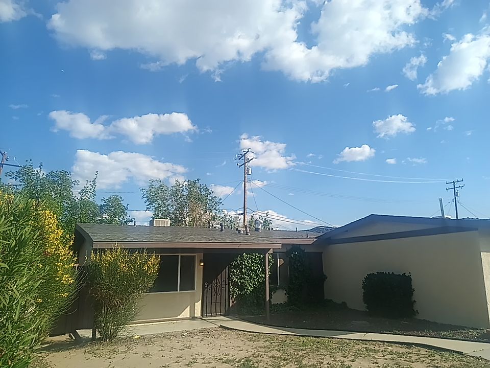 1st image of 38994 Foxholm Dr