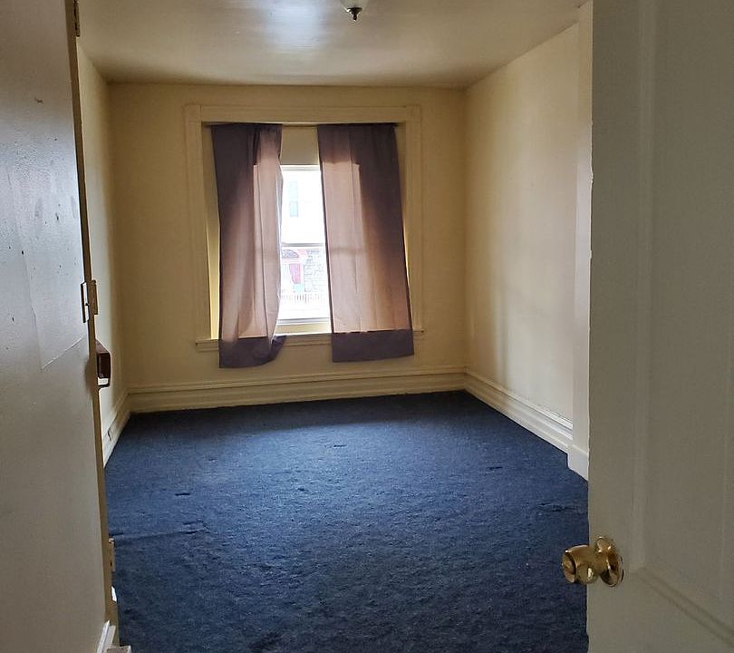 1st image of 251 W Douglass St APT 1