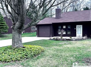 60 Castile Dr, Fredonia, NY 14063