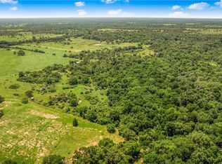 337 Private Road 1015, Hallettsville, TX 77964