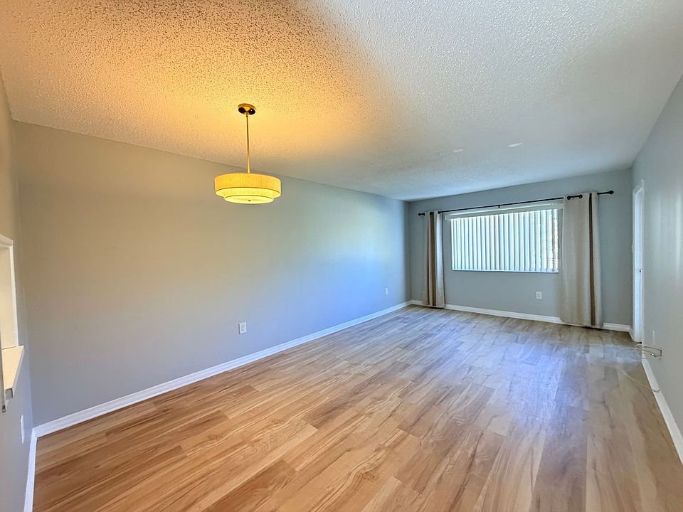 1st image of 1520 Glen Oaks Dr E Unit 245