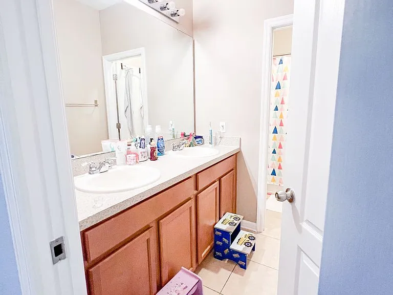 402 Rock Springs Cir — Photo 25