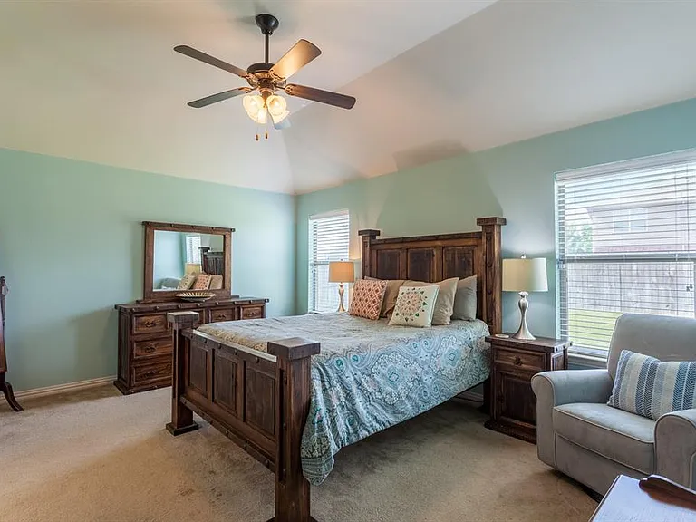231 Archer Way — Photo 18