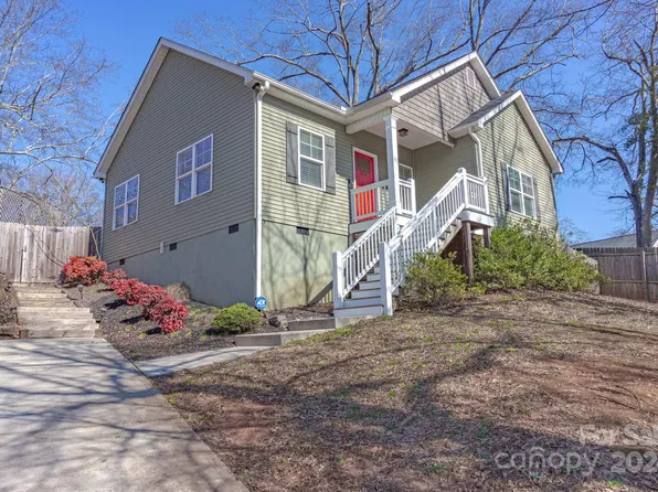 305 Lowndes Hill Rd, Greenville, SC 29607