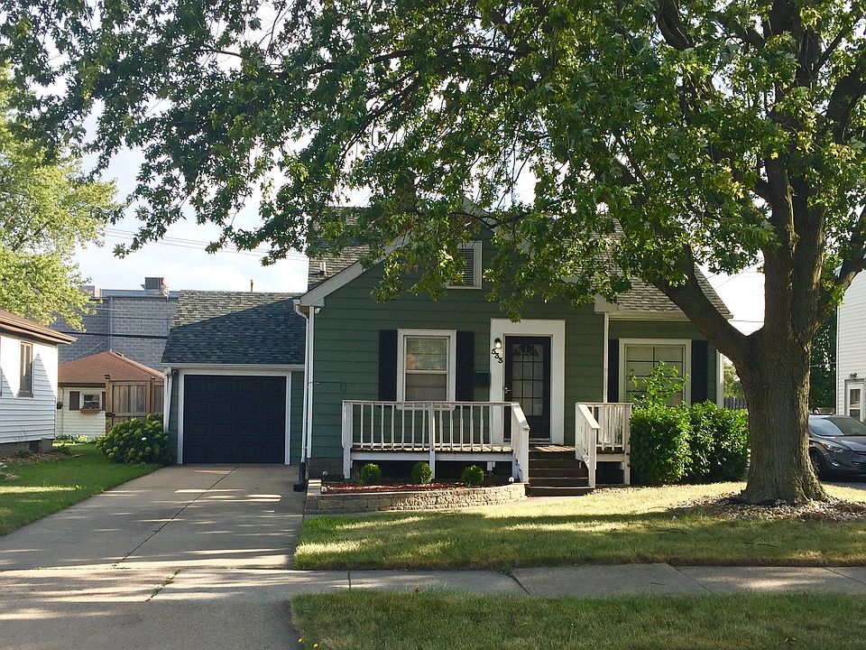 1st image of 533 E 161st Pl