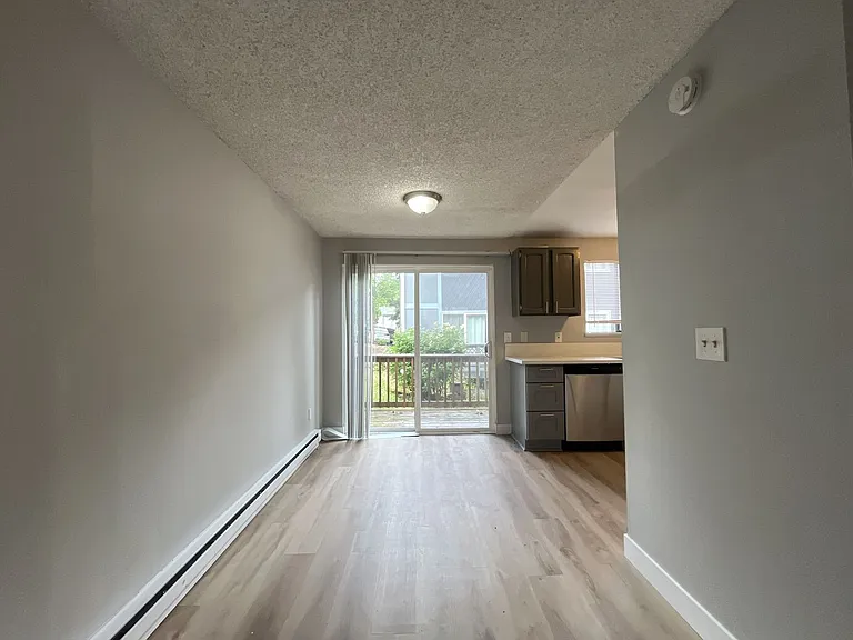 4911 SW Beaverton Hillsdale Hwy #A — Photo 9