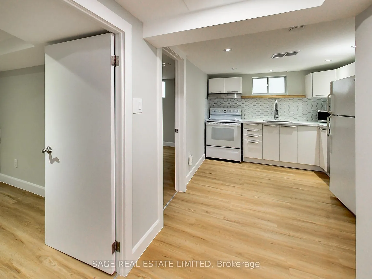 2 bed, $2,000 — Photo 2