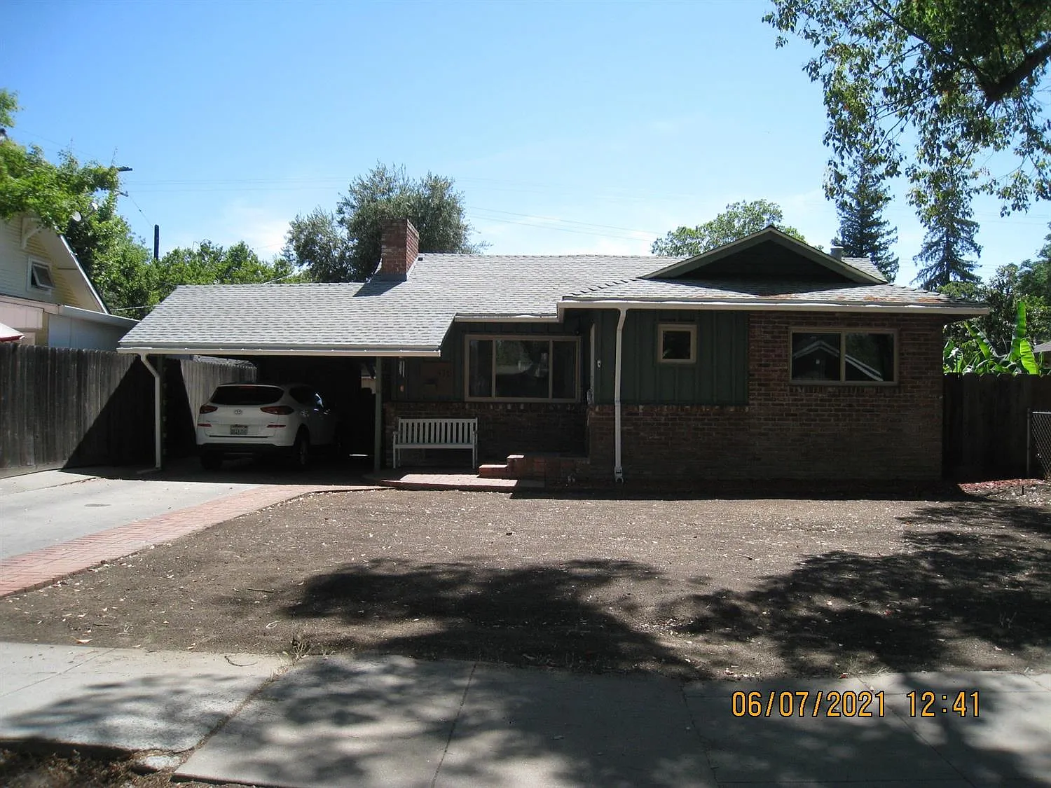 416 Kimble St photo 1