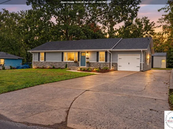 206 Highland St, Sweet Springs, MO 65351