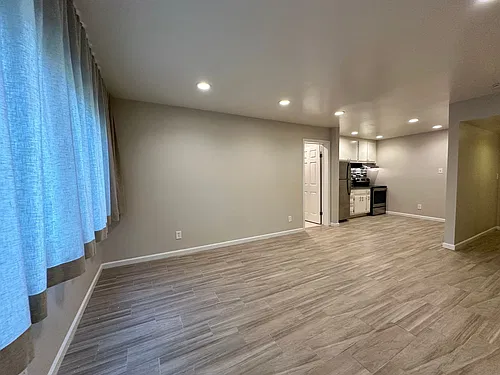 Floor plan 106