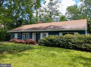 305 Pingree Ave, Ewing, NJ 08618