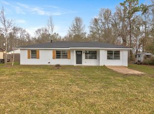 1435 Windwood St, Vidor, TX 77662